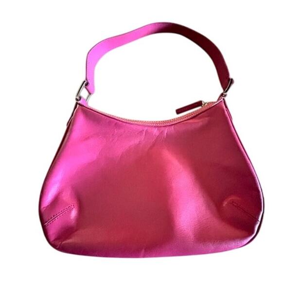 Y2K BCBGirls Hot Pink Shoulder Bag with Buckle Detail - Picture 3 of 6